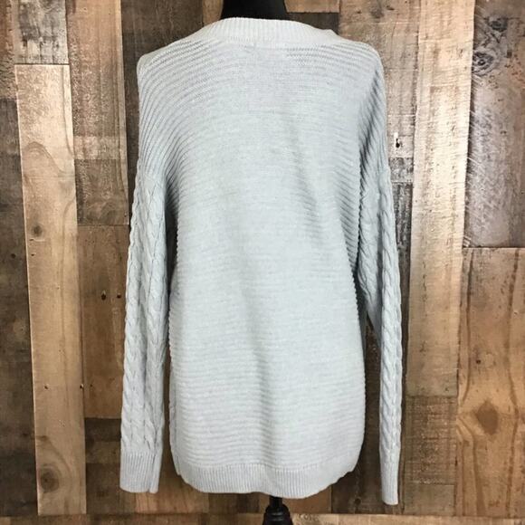 Caslon Women’s Size Small Gray Cable Knit V-Neck Oversized Pullover Sweater NWOT - Picture 6 of 14